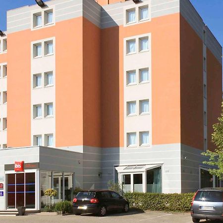 Готель Ibis Lyon Sud Chasse Sur Rhone Екстер'єр фото